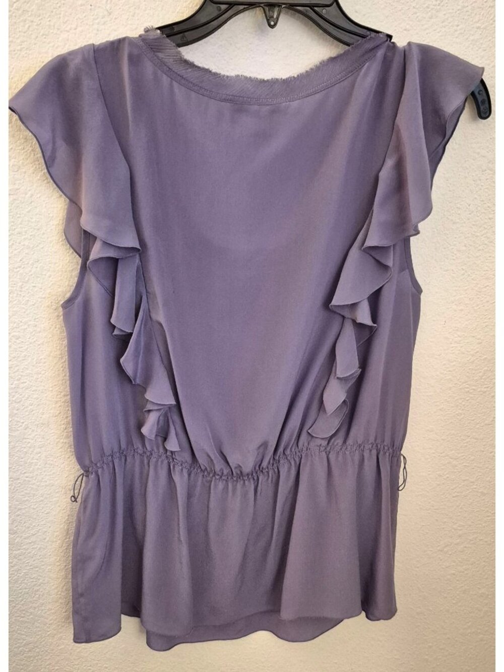 Banana Republic 100% Silk Lavender Short Flutter Sleeve Ruffled Blouse Sz S EUC - Picture 2 of 8